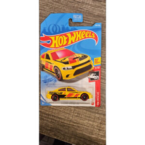 Hot Wheels HW Rescue '15 Dodge Charger SRT -- ITEM #3212